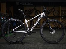 RM_Manhattan_90_29_silver_2021_1