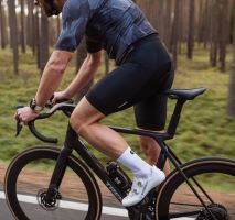 Kraťasy se šlemi KALAS MOTION Z6 Pure Black (12)